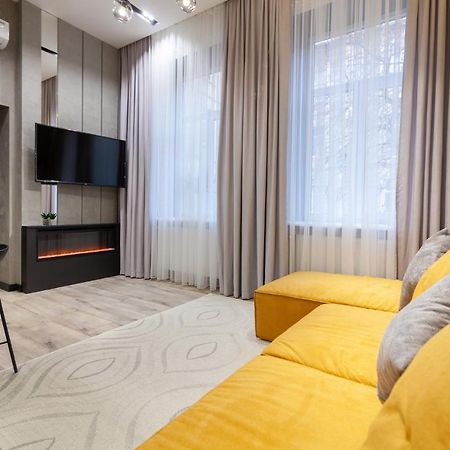 לבוב Royal Vip Apartment On Leontovicha 5 מראה חיצוני תמונה
