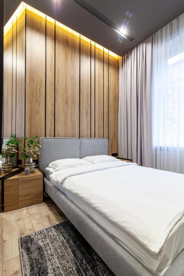 לבוב Royal Vip Apartment On Leontovicha 5 מראה חיצוני תמונה