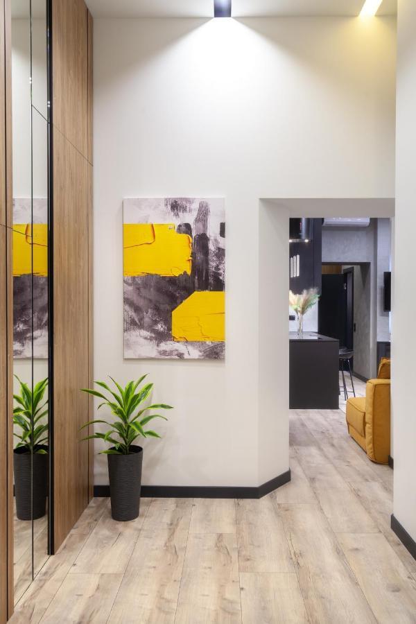 לבוב Royal Vip Apartment On Leontovicha 5 מראה חיצוני תמונה
