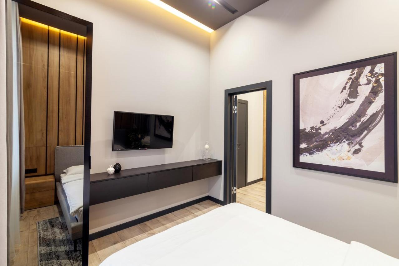 לבוב Royal Vip Apartment On Leontovicha 5 מראה חיצוני תמונה