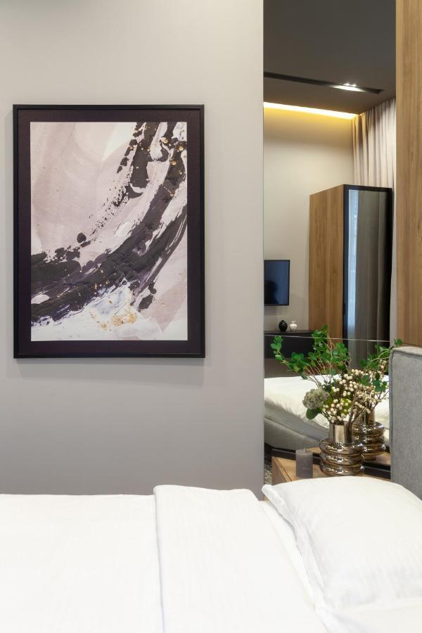 לבוב Royal Vip Apartment On Leontovicha 5 מראה חיצוני תמונה
