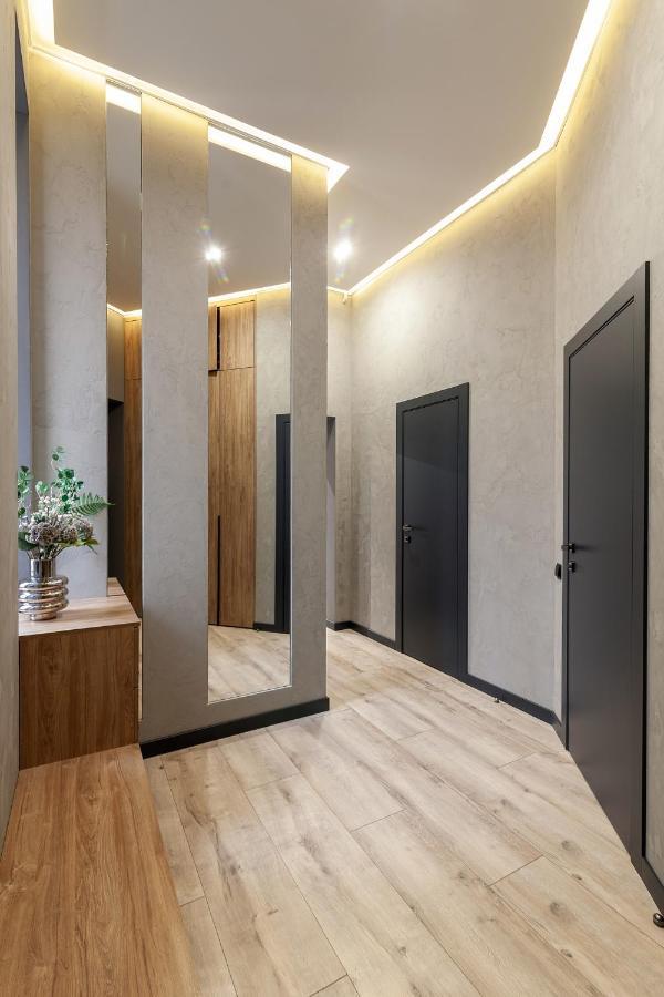 לבוב Royal Vip Apartment On Leontovicha 5 מראה חיצוני תמונה
