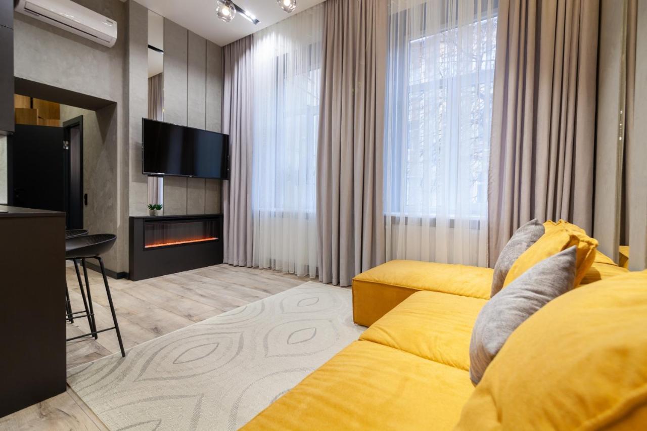לבוב Royal Vip Apartment On Leontovicha 5 מראה חיצוני תמונה