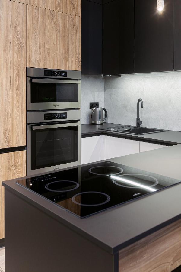לבוב Royal Vip Apartment On Leontovicha 5 מראה חיצוני תמונה