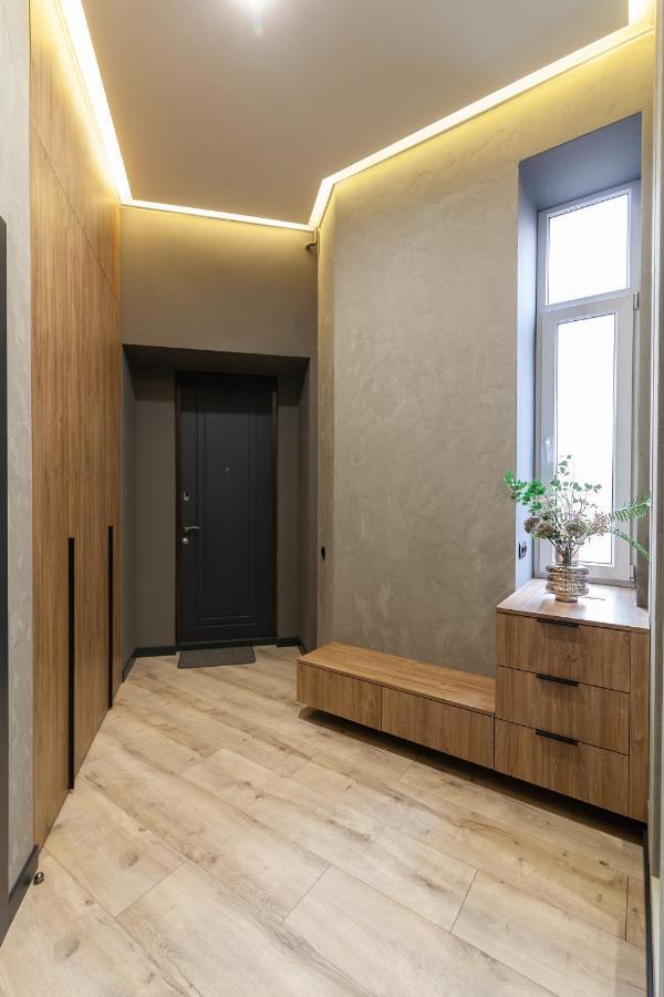 לבוב Royal Vip Apartment On Leontovicha 5 מראה חיצוני תמונה